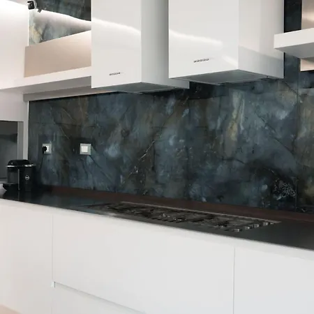 Luxury Modern On The Appartement