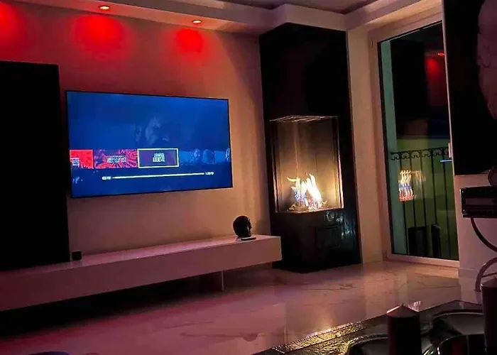 Luxury Modern On The Апартаменты Клузане