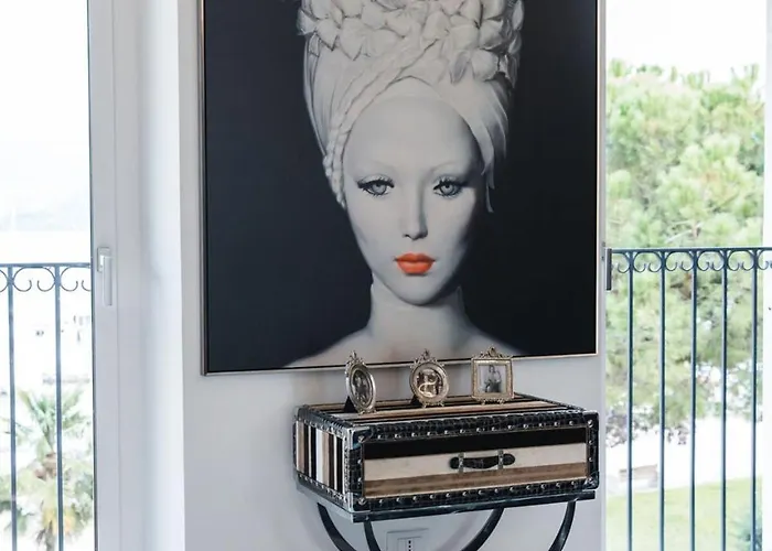 Luxury Modern On The *